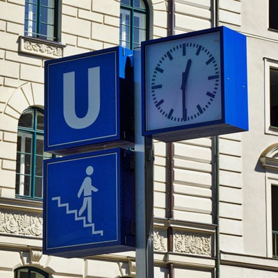 U-Bahn-Schild-Brienner-Straße