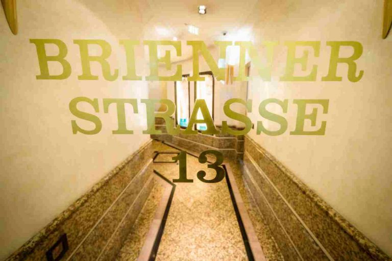 Proktologische Praxis Dr. Hofer Brienner Str. 13 München